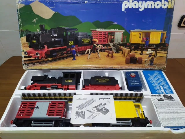 hello playmo!  Le train Playmobil